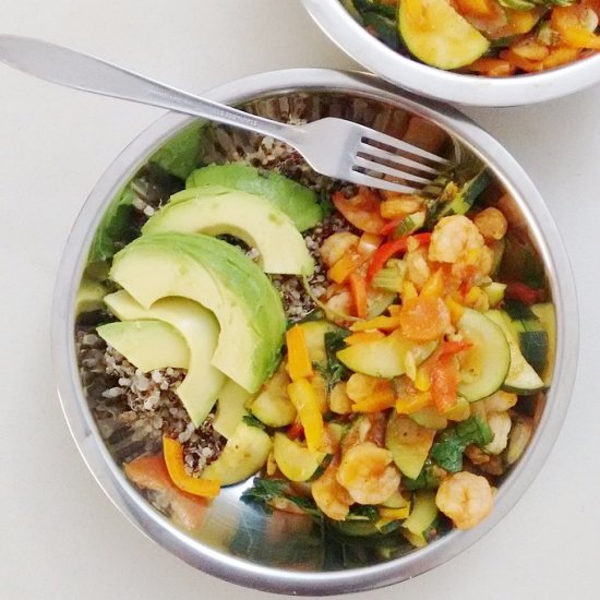 Shrimps Veggie Avocado Quinoa Bowl