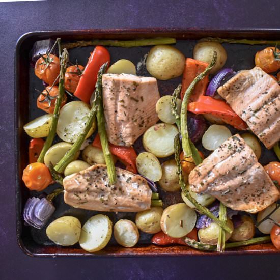 Super Simple Salmon traybake