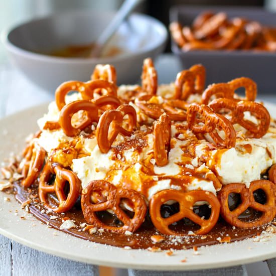 Instant Pot Chocolate Pretzel Cake