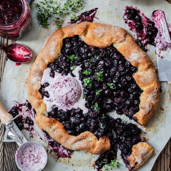 blueberry thyme galette