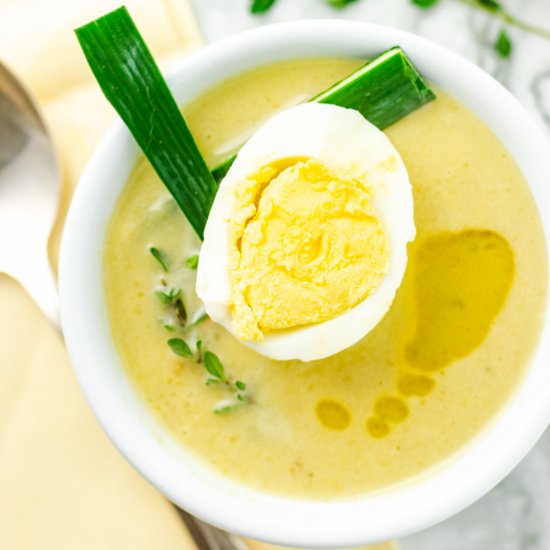 Easy Leek Soup with Garlic & Thyme