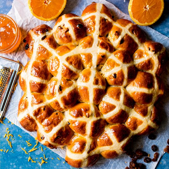 Hot cross buns + marmalade glaze