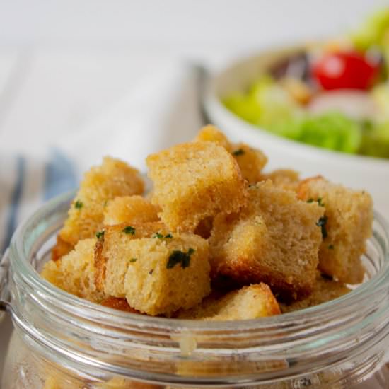 Garlic Croutons