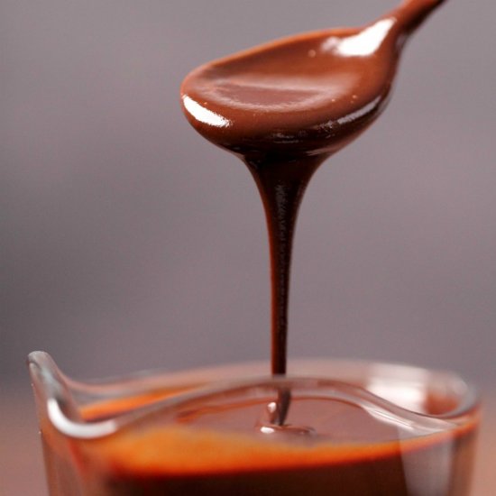 Vegan Chocolate Sauce