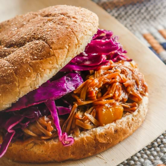 Mango BBQ Pulled Jackfruit & Slaw