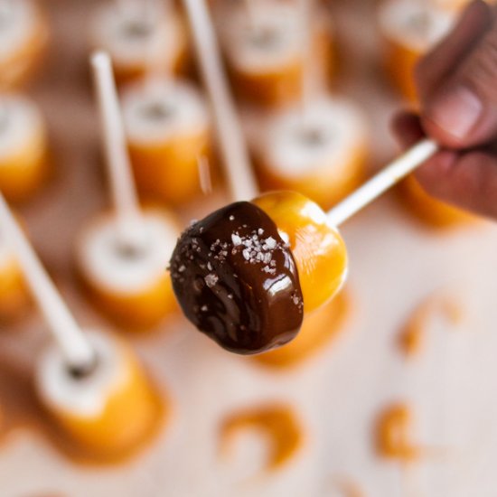 Caramel Chocolate Marshmallow Pops