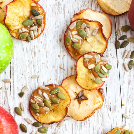 Apple Chips with Cashew and Seeds