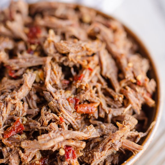 Chipotle Garlic Shredded Beef