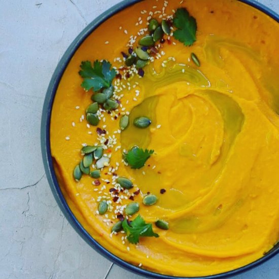 Smoked pumpkin hummus