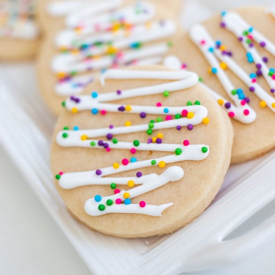 Easy Royal Icing Sugar Cookies