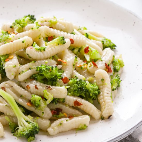 Homemade Cavatelli with Broccoli