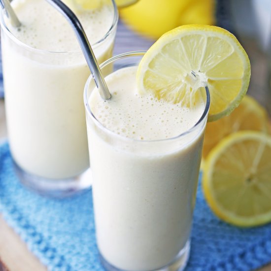 Lemon Pineapple Smoothies