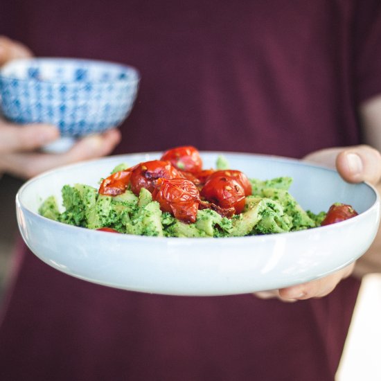 Easy Kale Pesto Pasta