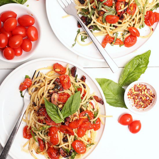 Pasta with Roasted Cherry Tomatoes