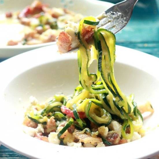 KETO ZUCCHINI NOODLE CARBONARA