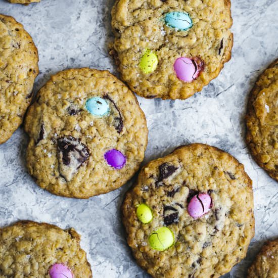 Choc Chunk Oat Cookies