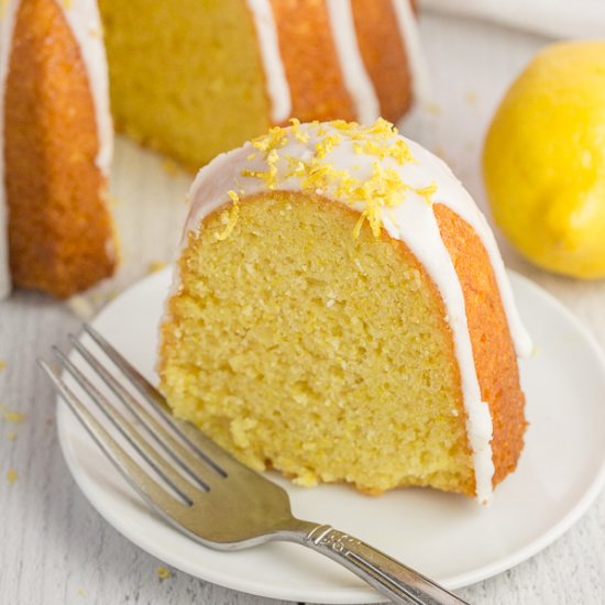 The Best Vegan Lemon Cake