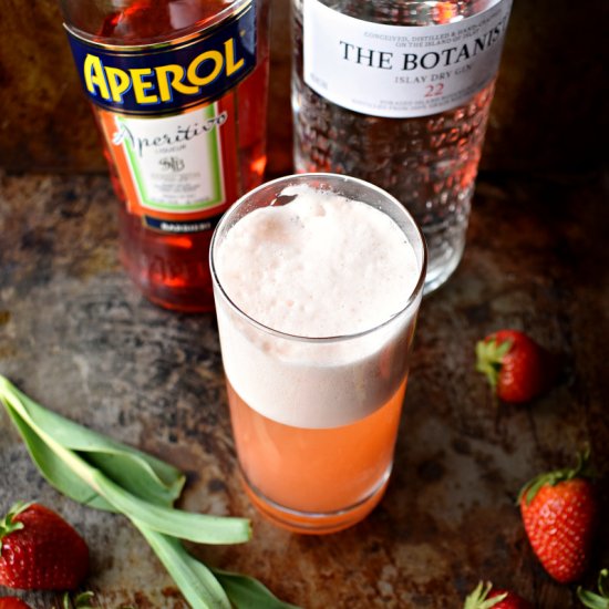 Strawberry Aperol Gin Fizz