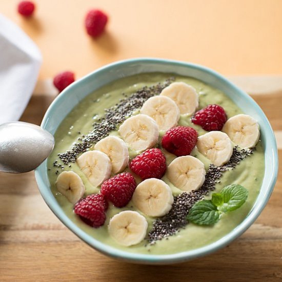 Avocado and Kale Smoothie Bowl