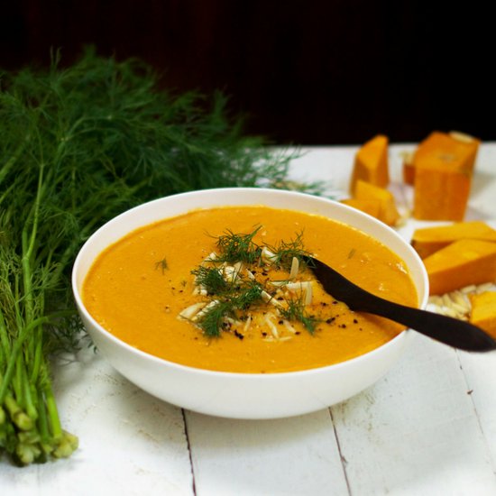 Creamy Curried Pumpkin Soup (raw)