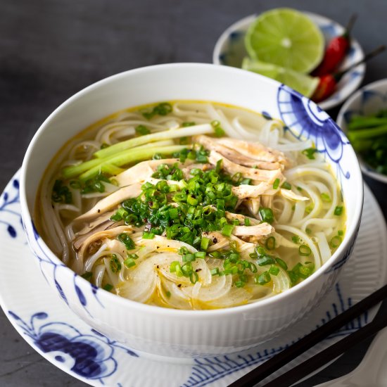 Vietnamese Chicken Pho Noodle Soup