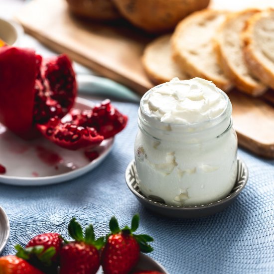 How to make homemade Labneh