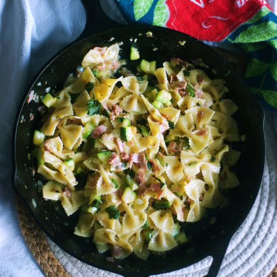 Quick Zucchini And Ham Pasta