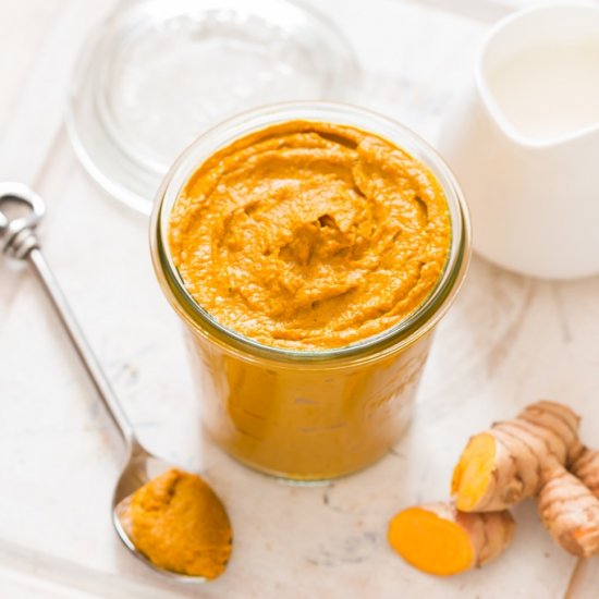 Homemade Turmeric Paste