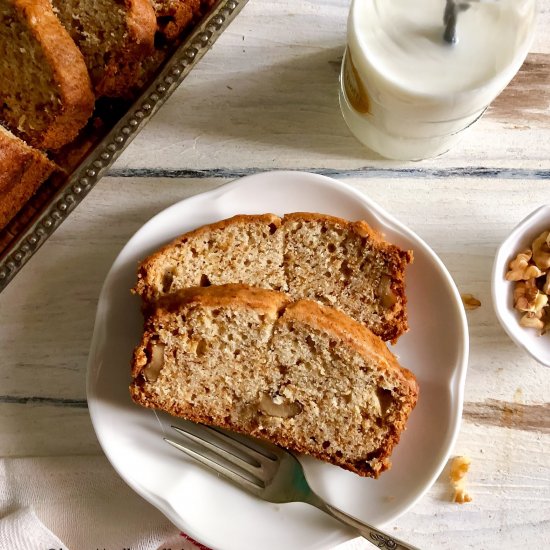 Eggfree WW Banana walnut cake