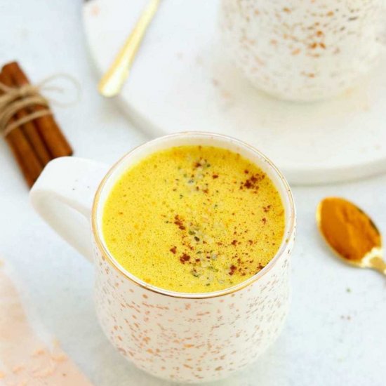 Golden Milk Latte (vegan)