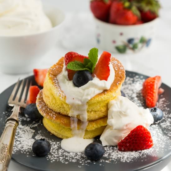 Fluffy Japanese Style Pancakes