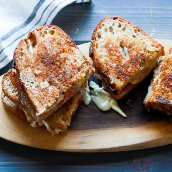 GLAMOROUS GOURMET GRILLED CHEESE