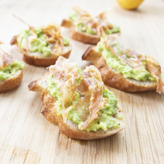 Peas and Crispy Pancetta Crostini