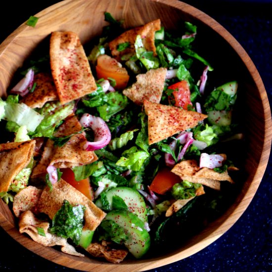 Fattoush-a vegan lebanese salad