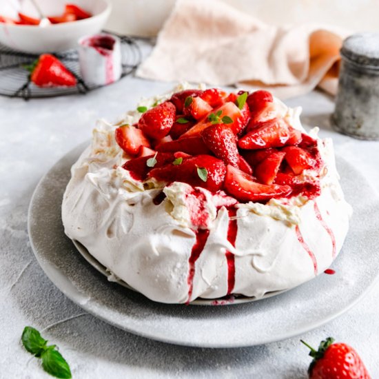 Classic Strawberry Pavlova