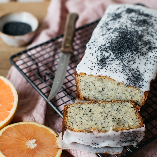 Pink grapefruit and poppy seed loaf