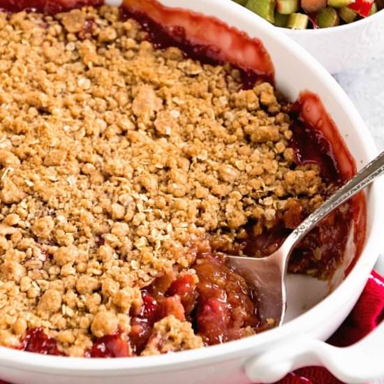 Strawberry Rhubarb Crisp