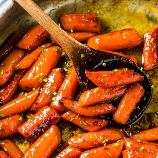 Spicy Honey Roasted Carrots