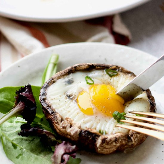 Baked Egg in Portabella Caps