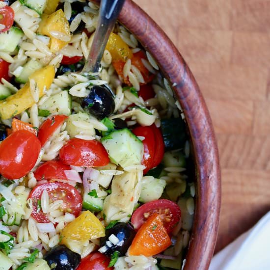 Mediterranean Orzo Salad (Vegan)