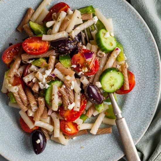 Easy Greek Pasta Salad