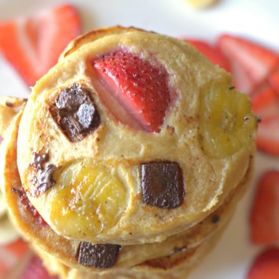 Strawberry Banana Oatmeal Pancakes