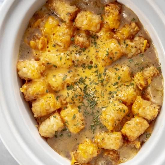 Slow Cooker Tater Tot Casserole