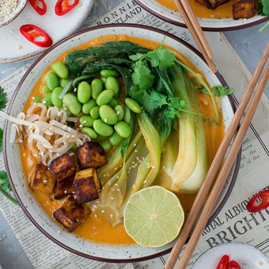 VEGAN RED THAI CURRY RAMEN