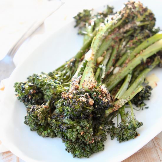 Roasted Garlic Parmesan Broccolini