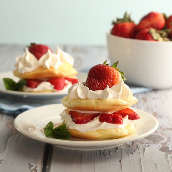 low carb strawberry shortcake