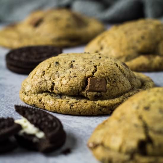 Chocolate Chip Oreo Cookies