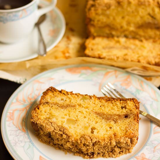 Apple Coffee Cake with Streusel