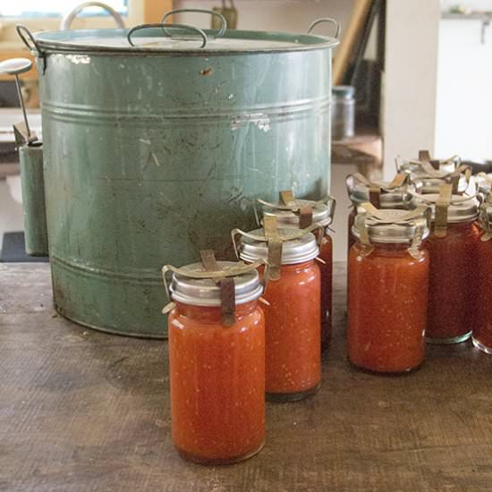 How to preserve tomatoes