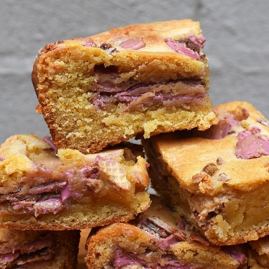 Ruby KitKat Blondies